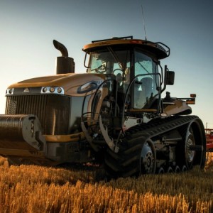 Challenger MT800E Series Tractor