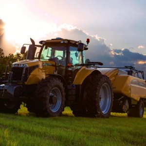 Challenger MT500E tractor