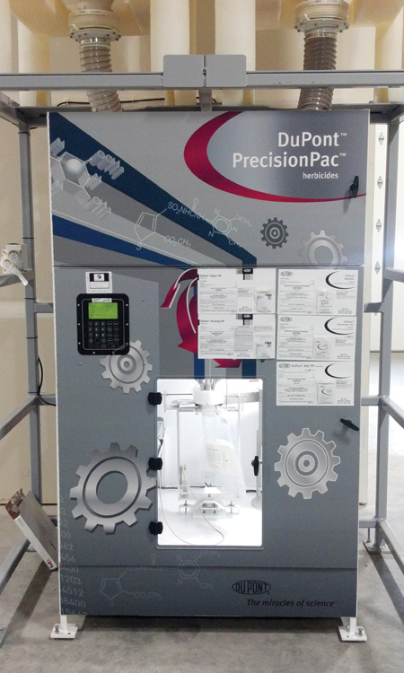 DuPont PrecisionPac herbicide mixing system