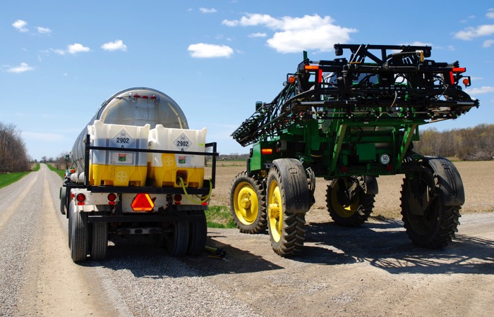 crop sprayer equipment