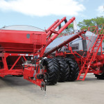 Morris’ new 1,000-bushel air cart and new prototype tender are designed to work together, cutting refill times in the field down to only five to seven minutes.