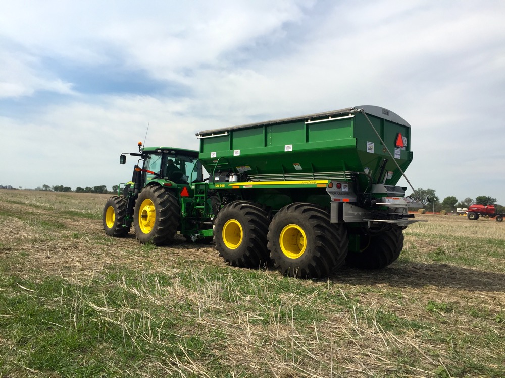 Field demonstration for the New Leader fertilizer spreader.