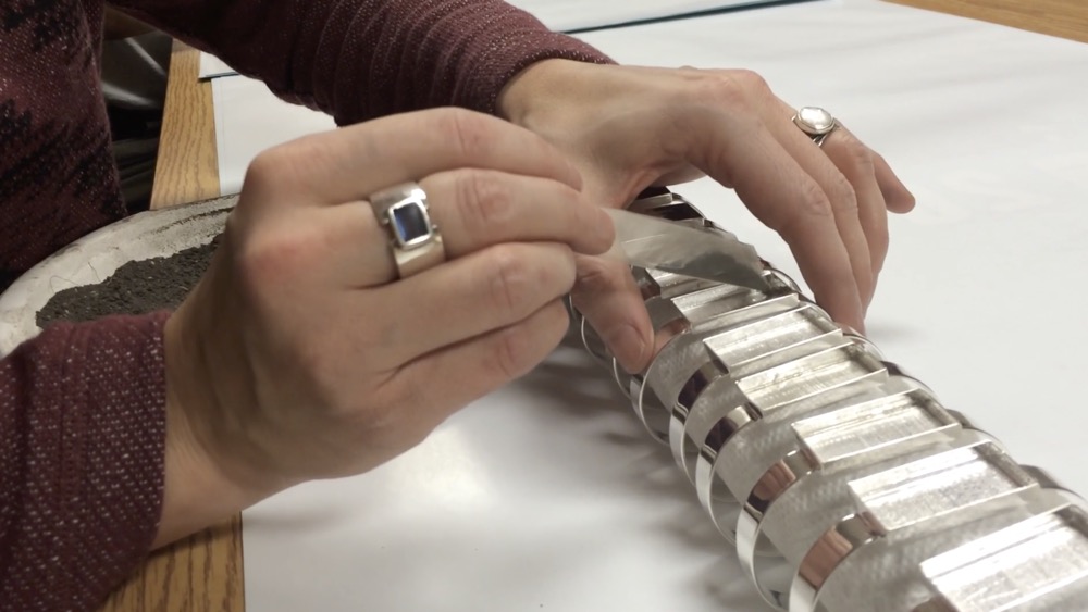 VIDEO: Down to earth jewelry made from Manitoba soil