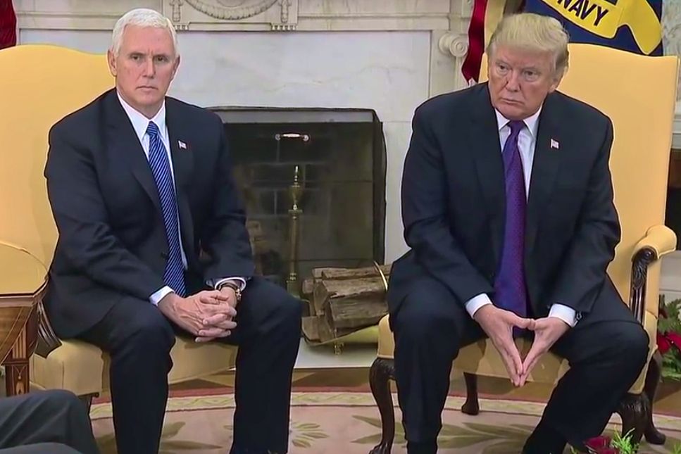U.S. President Donald Trump (r) and Vice-President Mike Pence meet with Congressional leadership Dec. 7 in Washington. (Video screengrab from WhiteHouse.gov)