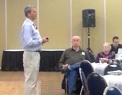 Commodity analyst Larry Weber, shown here at an SPG meeting in Regina, expects some “swing acres” in Saskatchewan to move into lentils this spring. (Leeann Minogue photo)
