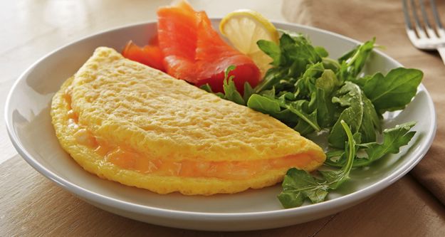 Michael Foods says its Papetti’s brand of foodservice egg products, for use in omelettes, french toast, egg patties and other dishes, is “priced competitively compared to traditional shell eggs.” (MichaelFoods.com)
