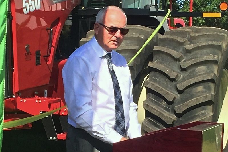 Saskatchewan Agriculture Minister Lyle Stewart, shown here at Ag in Motion in 2015, plans to leave the post following a recent cancer diagnosis. (File photo by Lisa Guenther)
