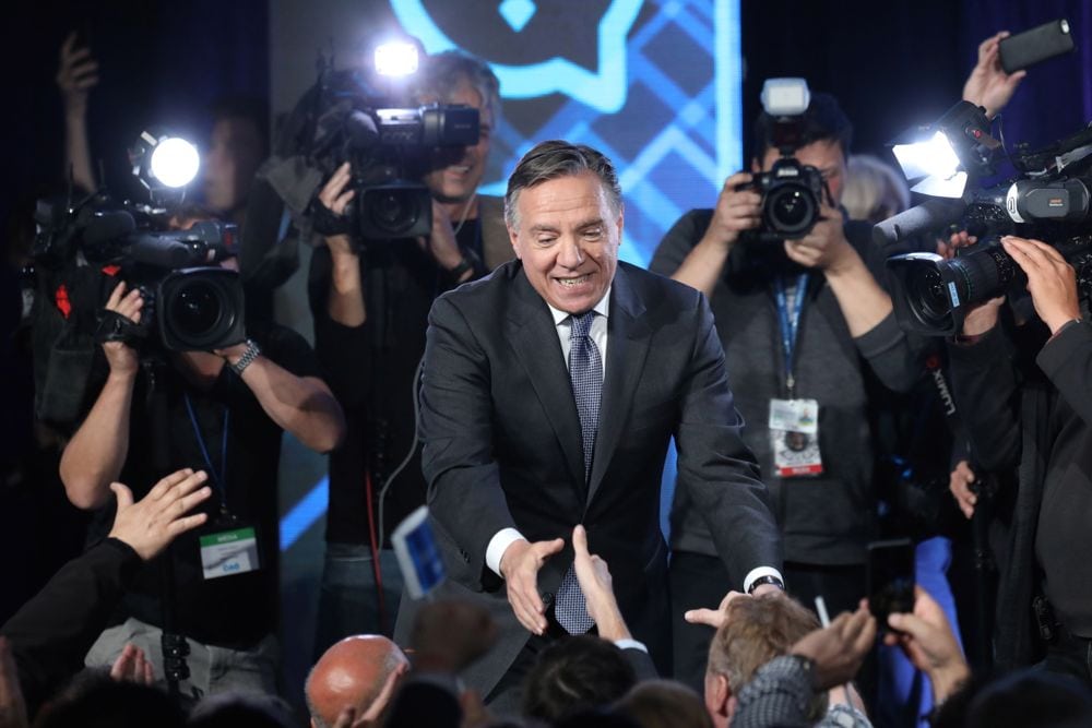 CAQ leader Francois Legault shakes hands with supporters in Quebec City on Oct. 1, 2018. (Photo: Reuters/Chris Wattie)
