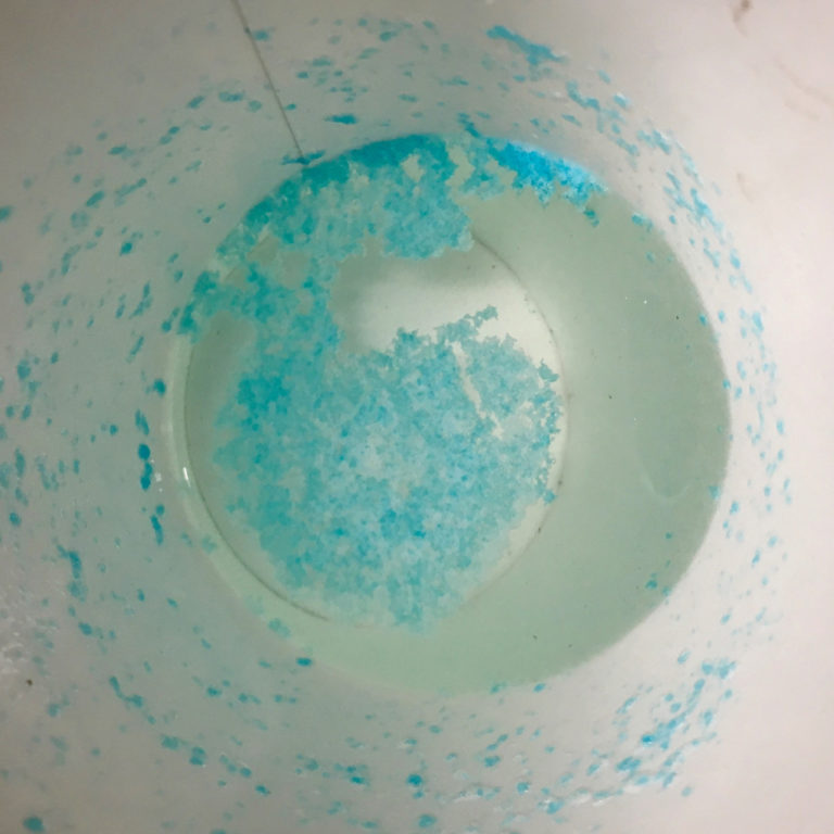 Pest Patrol The importance of doing a ‘jar test’ with fertilizers and herbicides Country Guide