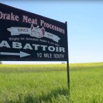 The new facility, to be constructed in Saskatoon, will be 53,000 sq. feet and include technology advancements such as a state-of-the-art tempering room, an automated bacon line, an automated injection system and natural gas smokehouses. Photo: Screencap via youtube.com/@drakemeats1447