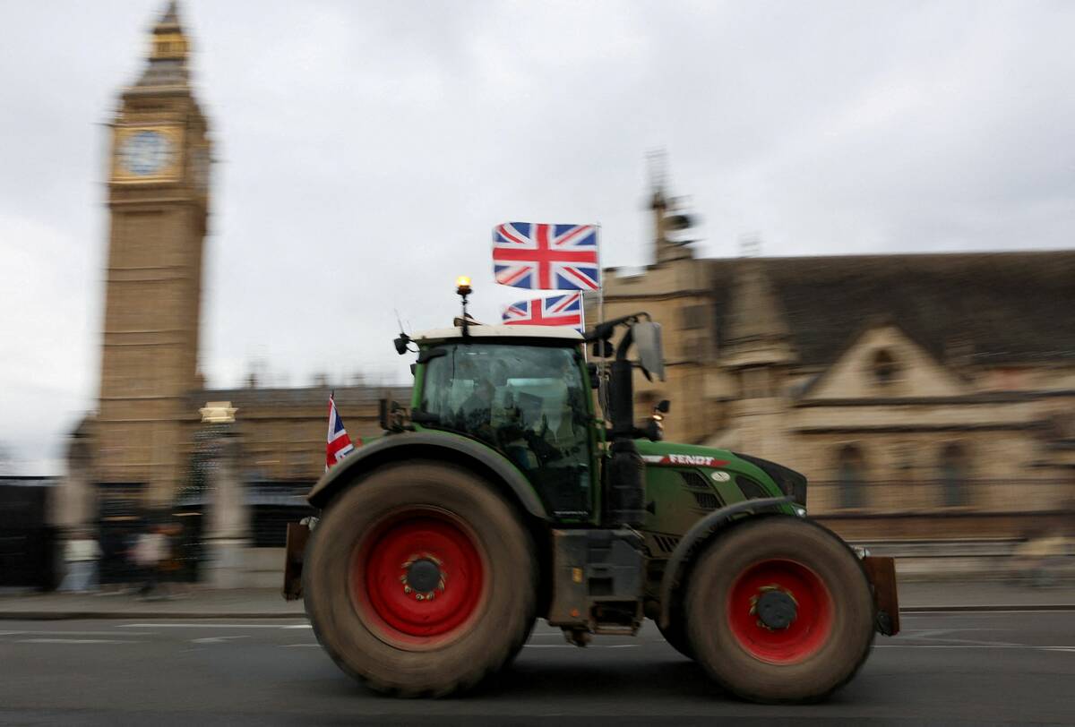 A demonstrator drives a tractor during a protest by UK farmers opposing government inheritance tax reform plans, outside of the Houses of Parliament in London, Britain, December 16, 2025. Photo: REUTERS/Corey Rudy TPX IMAGES OF THE DAY
